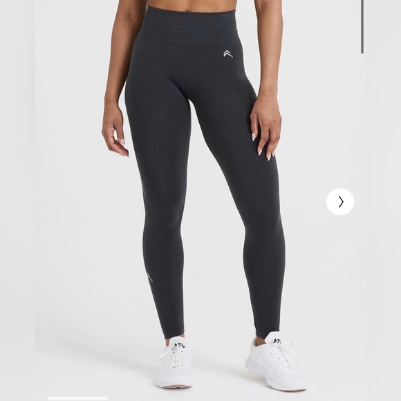 Oner Active Pants - Oner Active
EFFORTLESS SEAMLESS LEGGINGS XS Short